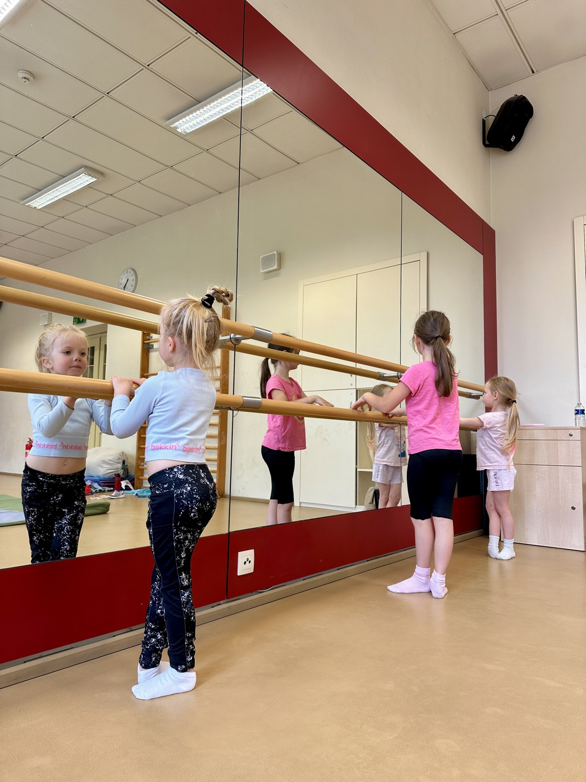 Gymnastka SK MG Dynamo Pardubice při vystoupení